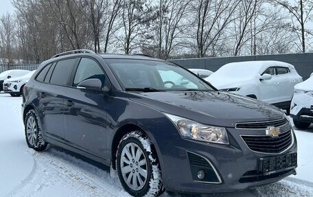 Chevrolet Cruze II, 2014 год, 798 000 рублей, 3 фотография