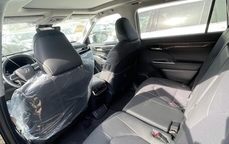 Toyota Highlander, 2025 год, 5 730 000 рублей, 14 фотография