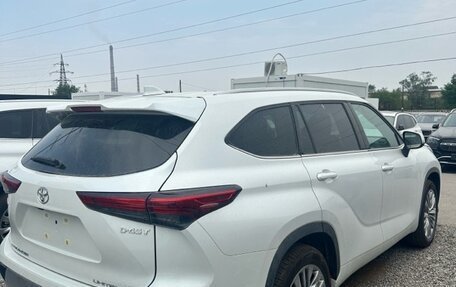 Toyota Highlander, 2025 год, 5 730 000 рублей, 6 фотография