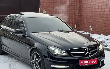 Mercedes-Benz C-Класс AMG, 2010 год, 2 380 000 рублей, 3 фотография