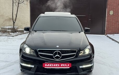 Mercedes-Benz C-Класс AMG, 2010 год, 2 380 000 рублей, 2 фотография