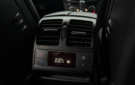 Mercedes-Benz C-Класс AMG, 2010 год, 2 380 000 рублей, 14 фотография