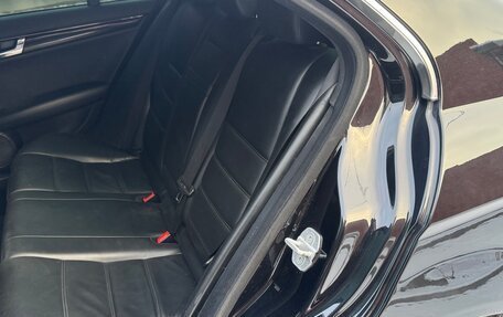 Mercedes-Benz C-Класс AMG, 2010 год, 2 380 000 рублей, 15 фотография