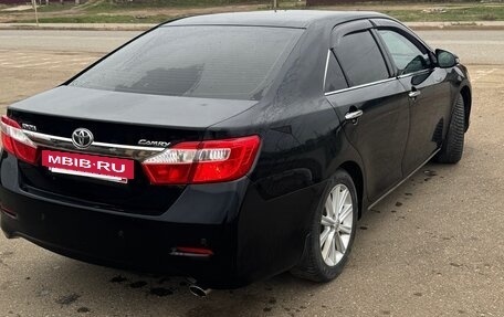 Toyota Camry, 2013 год, 1 700 000 рублей, 3 фотография
