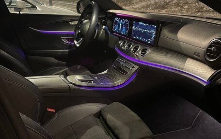 Mercedes-Benz E-Класс, 2020 год, 3 850 000 рублей, 16 фотография