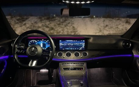 Mercedes-Benz E-Класс, 2020 год, 3 850 000 рублей, 24 фотография