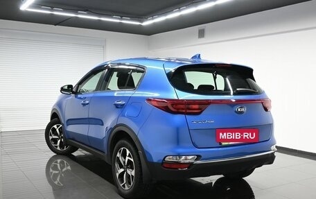 KIA Sportage IV рестайлинг, 2020 год, 2 075 000 рублей, 6 фотография