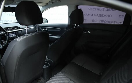 KIA Rio IV, 2017 год, 1 030 000 рублей, 12 фотография