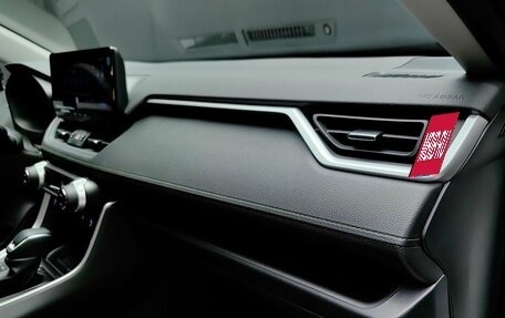 Toyota RAV4, 2025 год, 4 450 000 рублей, 30 фотография