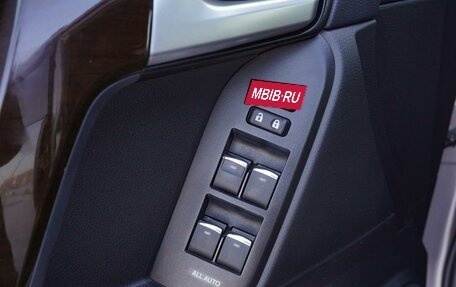 Toyota Land Cruiser Prado 150 рестайлинг 2, 2020 год, 7 350 000 рублей, 33 фотография