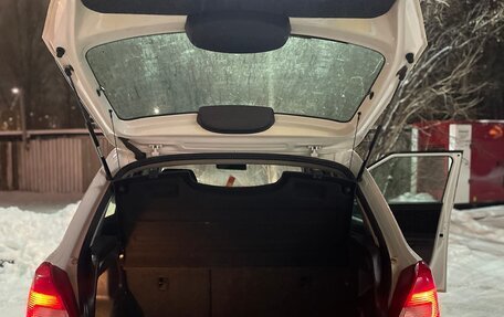 Skoda Fabia II, 2012 год, 160 000 рублей, 3 фотография