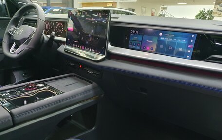 Volkswagen Teramont, 2025 год, 6 300 000 рублей, 25 фотография