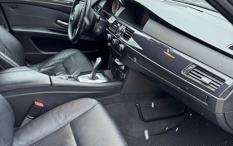 BMW 5 серия, 2009 год, 1 250 000 рублей, 12 фотография