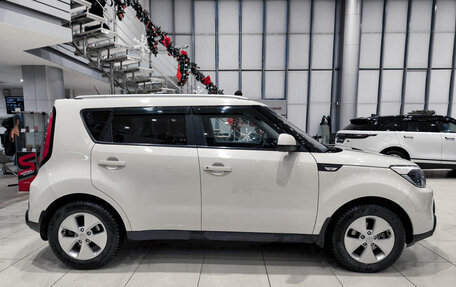 KIA Soul II рестайлинг, 2016 год, 1 399 000 рублей, 5 фотография