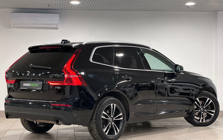 Volvo XC60 II, 2019 год, 3 328 000 рублей, 2 фотография