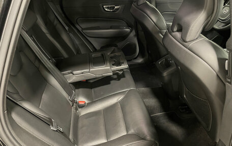 Volvo XC60 II, 2019 год, 3 328 000 рублей, 12 фотография