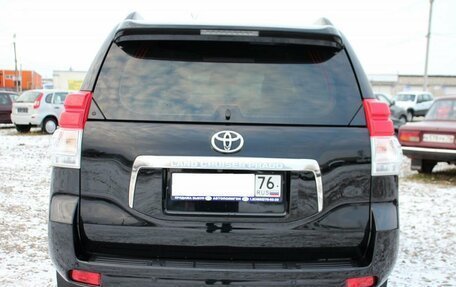 Toyota Land Cruiser Prado 150 рестайлинг 2, 2013 год, 2 895 000 рублей, 16 фотография