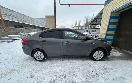 KIA Rio III рестайлинг, 2012 год, 900 000 рублей, 3 фотография