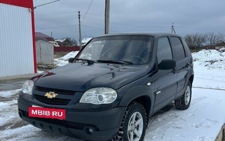 Chevrolet Niva I рестайлинг, 2011 год, 550 000 рублей, 2 фотография