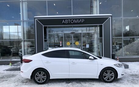Hyundai Elantra VI рестайлинг, 2017 год, 1 624 500 рублей, 4 фотография