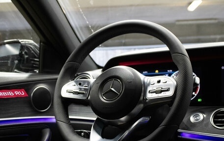 Mercedes-Benz E-Класс, 2019 год, 2 999 000 рублей, 7 фотография