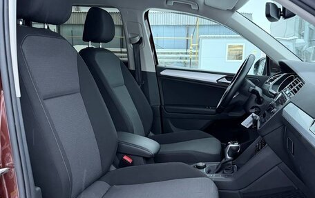 Volkswagen Tiguan II, 2022 год, 3 600 000 рублей, 12 фотография