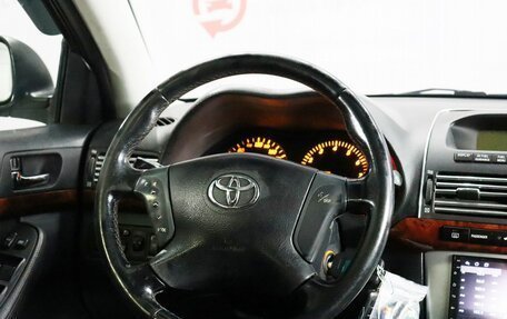 Toyota Avensis III рестайлинг, 2005 год, 725 000 рублей, 10 фотография