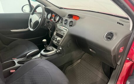 Peugeot 308 II, 2010 год, 310 000 рублей, 13 фотография