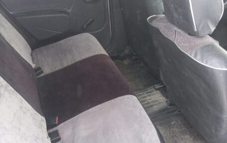 Renault Logan I, 2015 год, 260 000 рублей, 4 фотография