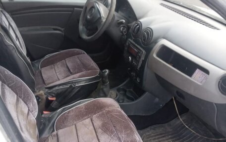 Renault Logan I, 2015 год, 260 000 рублей, 8 фотография