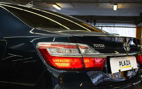 Toyota Camry, 2017 год, 2 449 000 рублей, 7 фотография