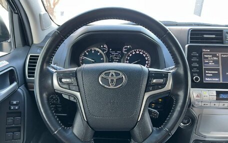 Toyota Land Cruiser Prado 150 рестайлинг 2, 2021 год, 6 800 000 рублей, 11 фотография