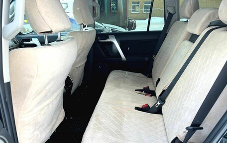 Toyota Land Cruiser Prado 150 рестайлинг 2, 2021 год, 6 800 000 рублей, 19 фотография