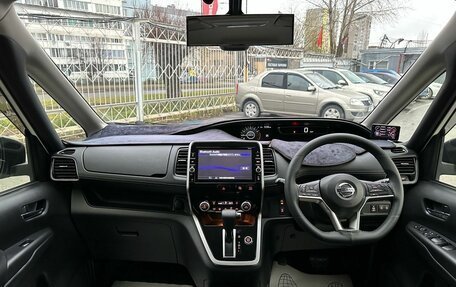 Nissan Serena IV, 2016 год, 1 899 000 рублей, 10 фотография