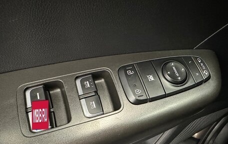 KIA Sportage IV рестайлинг, 2019 год, 2 240 000 рублей, 11 фотография