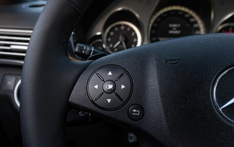 Mercedes-Benz E-Класс, 2011 год, 1 335 000 рублей, 12 фотография