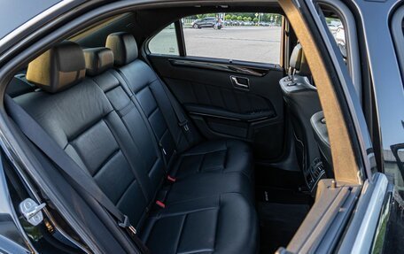 Mercedes-Benz E-Класс, 2011 год, 1 335 000 рублей, 23 фотография