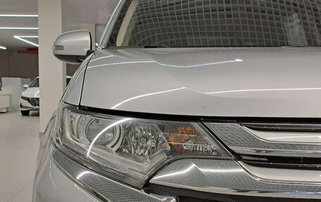 Mitsubishi Outlander III рестайлинг 3, 2016 год, 2 090 000 рублей, 21 фотография