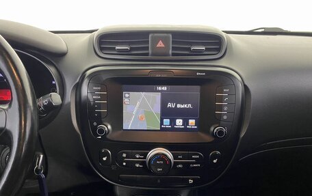 KIA Soul II рестайлинг, 2017 год, 1 585 000 рублей, 10 фотография