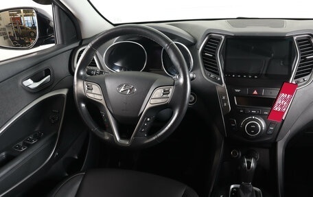 Hyundai Santa Fe III рестайлинг, 2017 год, 2 249 000 рублей, 14 фотография