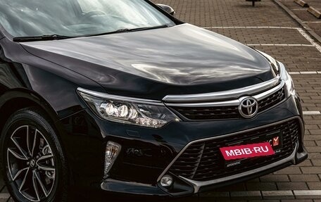 Toyota Camry, 2018 год, 1 995 000 рублей, 8 фотография
