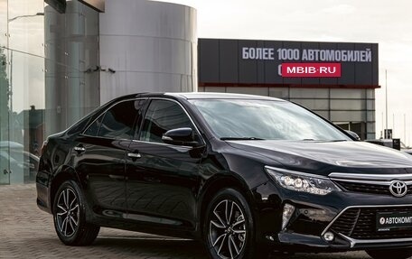 Toyota Camry, 2018 год, 1 995 000 рублей, 7 фотография