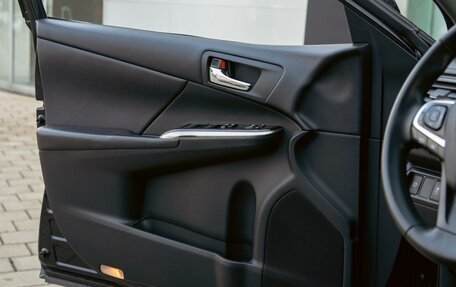 Toyota Camry, 2018 год, 1 995 000 рублей, 12 фотография