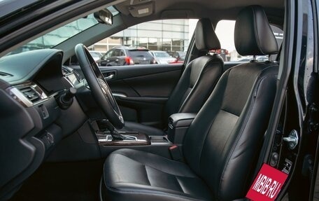 Toyota Camry, 2018 год, 1 995 000 рублей, 11 фотография