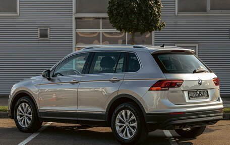 Volkswagen Tiguan II, 2019 год, 1 665 000 рублей, 4 фотография