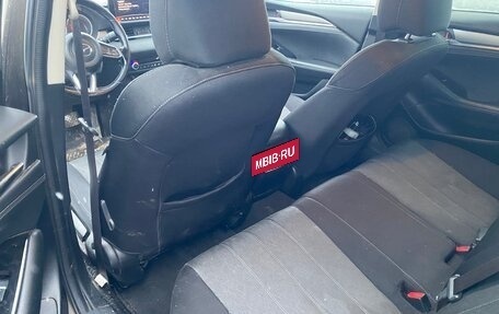 Mazda 6, 2018 год, 1 830 000 рублей, 14 фотография