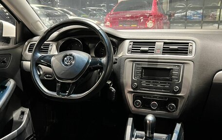 Volkswagen Jetta VI, 2018 год, 1 480 000 рублей, 19 фотография