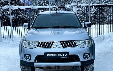 Mitsubishi Pajero Sport II рестайлинг, 2011 год, 1 559 000 рублей, 2 фотография
