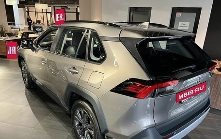 Toyota RAV4, 2025 год, 4 350 000 рублей, 6 фотография