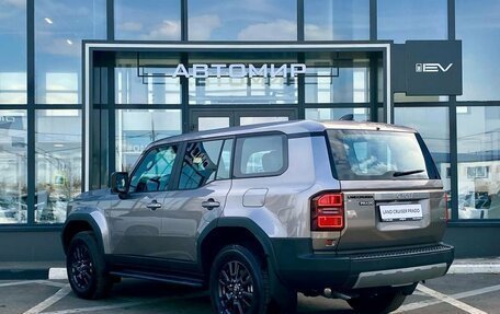 Toyota Land Cruiser Prado, 2024 год, 14 199 000 рублей, 10 фотография